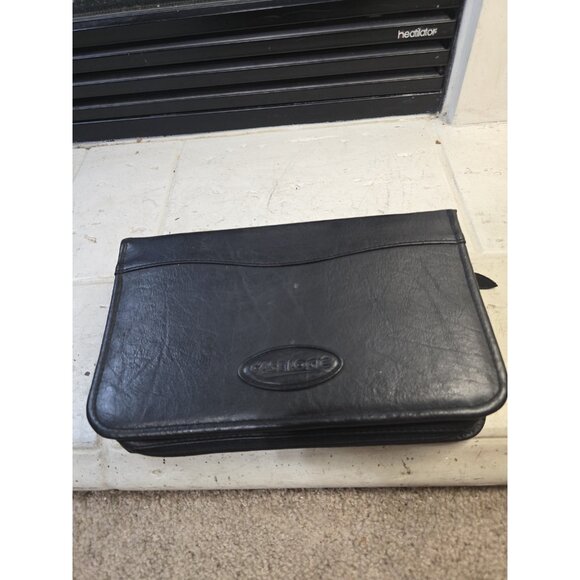 Vintage Case Logic 72-Disc CD/DVD Carry Holder Storage Travel Black Nylon - Picture 1 of 10